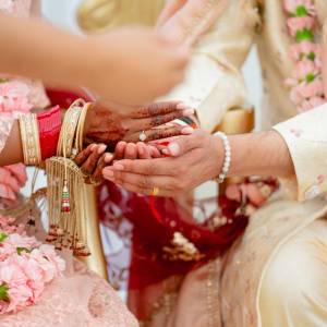 Kerala Wedding Reception Dress for Bride and Groom